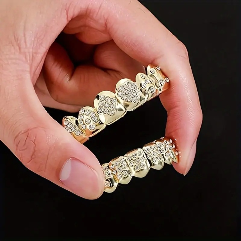 Street Fashion Jewelry - 1 Zestaw Złotych Ozdób na Ramię