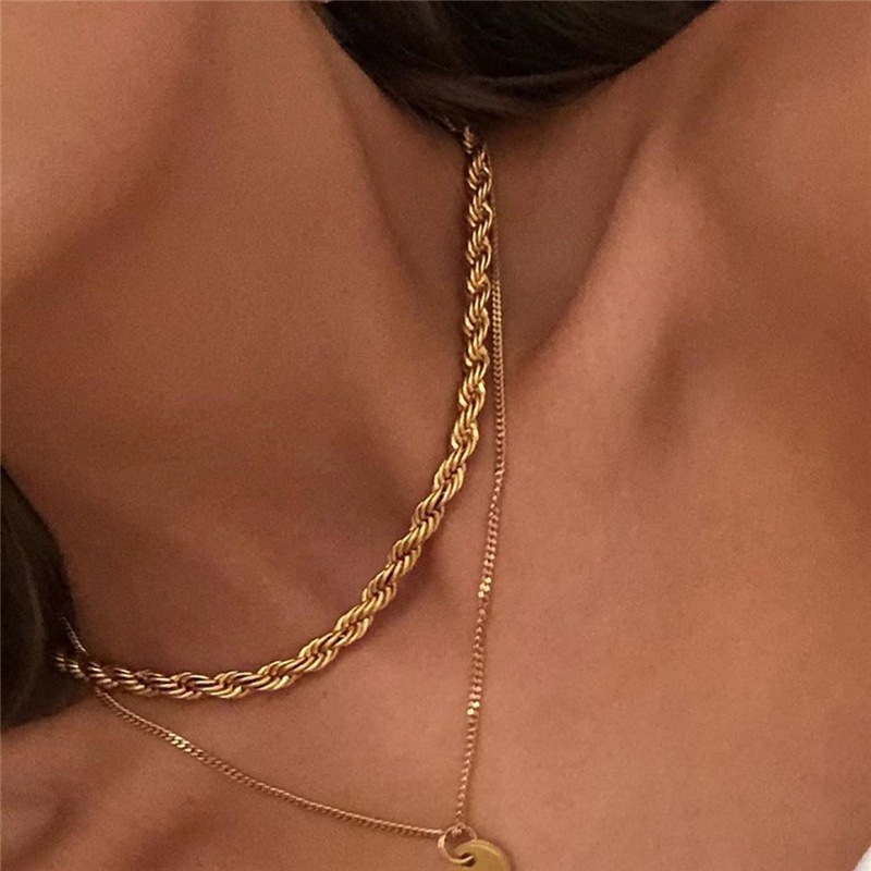 Minimalistyczny podstawowy zło – Fashion Street Singapore recenzja i cena